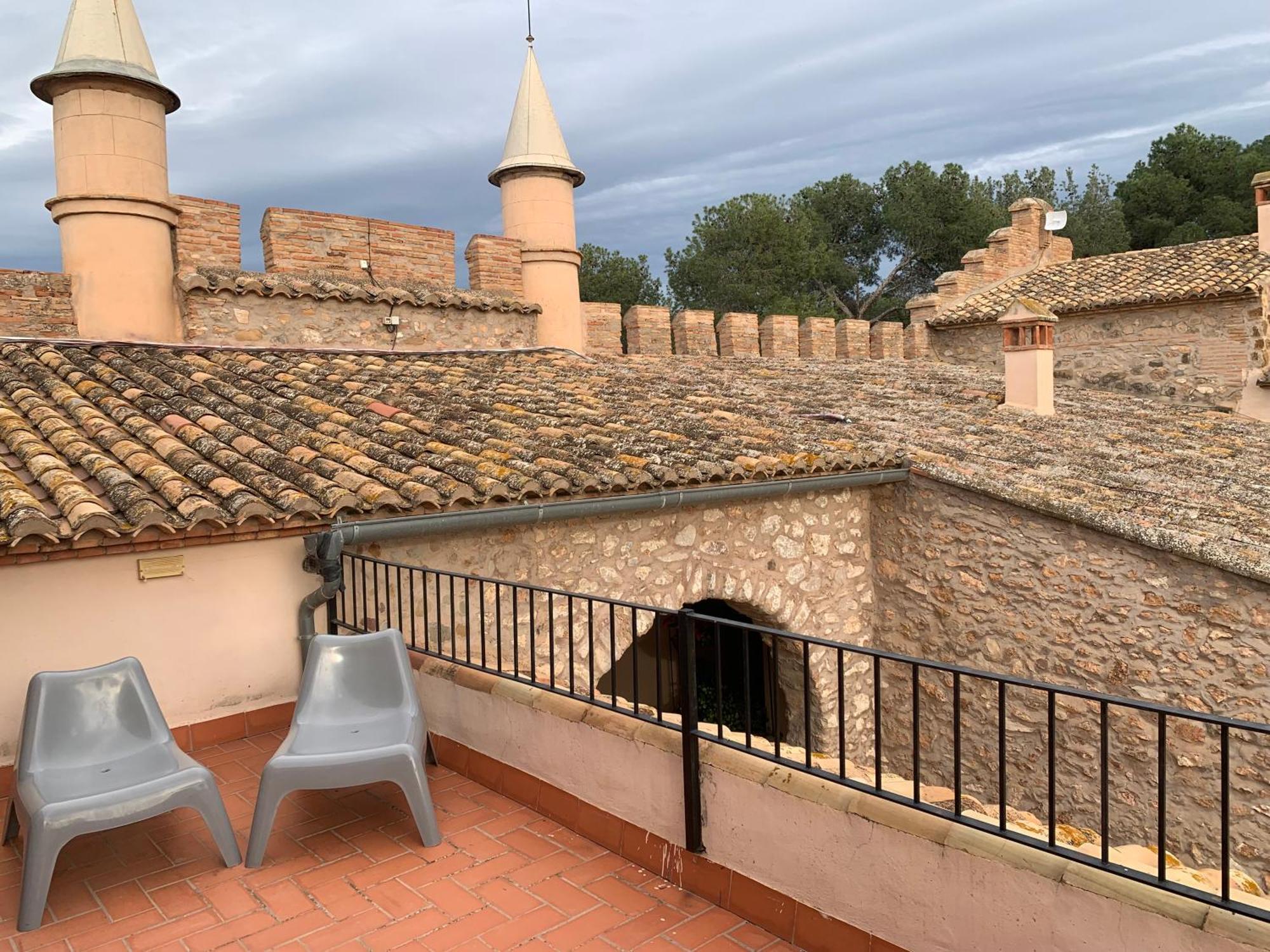 Castillo Con Piscina En Plena Sierra Calderona Segorbe Exterior foto